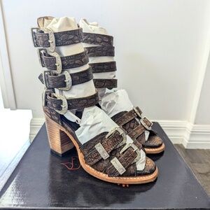 New Freebird Brooklynn in Vintage Croco